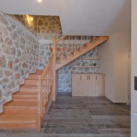 Marygold Villa *