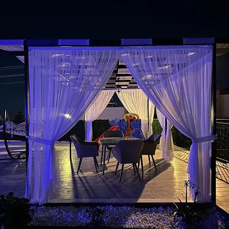 Villa Marygold *